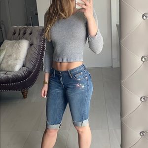 Capri Jeans